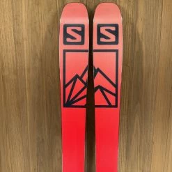 2022 Salomon QST Women's Stella 106 W/ Salomon Warden 11 Demo Bindings Ski
