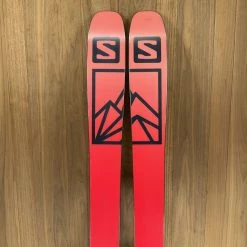 2022 Salomon QST Women's Stella 106 W/ Armada Warden 11 Demo Bindings
