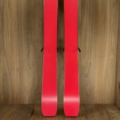2022 Salomon QST Women's Stella 106 W/ Armada Warden 11 Demo Bindings