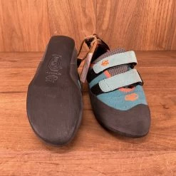 Evolv Women's Elektra Climbing Shoes Hike, Run & Climb