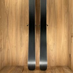 2022 Black Crows Camox Skis W/ Marker Griffon Demo Bindings