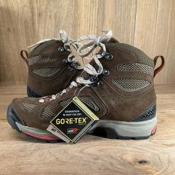 Consignment Gear Feed Vasque Men's Gore-Tex Hiking Boots